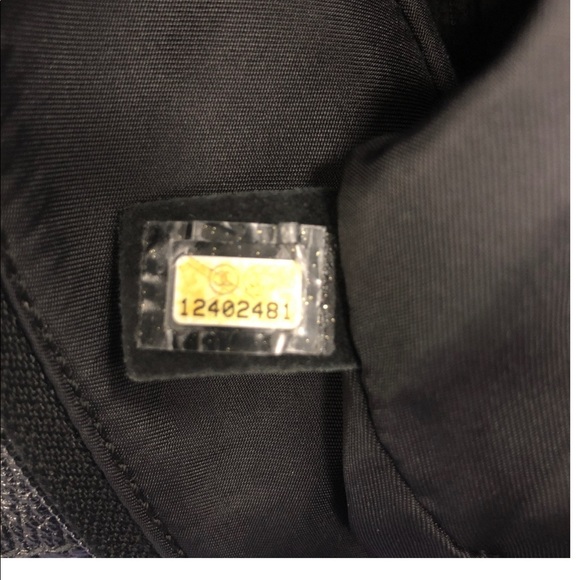 Chanel Tote - Picture 5 of 5